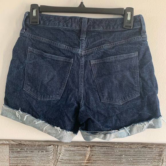 Universal Thread dark wash jean shorts size 2/26 - Picture 2 of 4